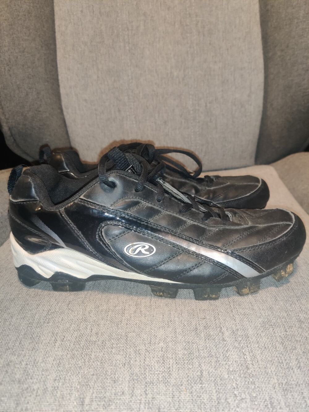 Rawlings Rubber Baseball Cleats Men's Size 6